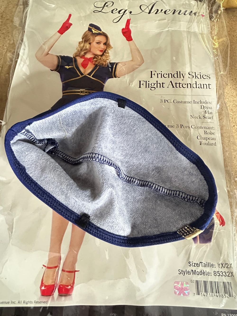Leg Avenue Friendly Skies Flight Attendant 1X/2X Plus Halloween Costume - Picture 4 of 16